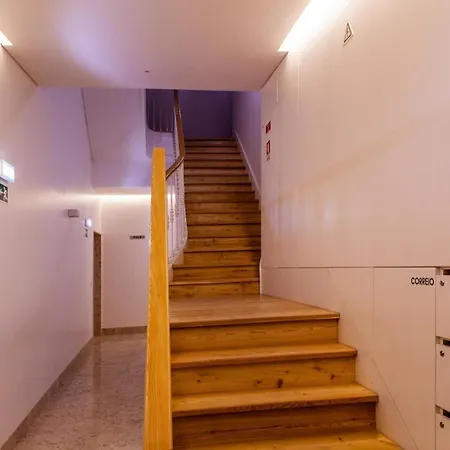 Apartment Elegance @ Chiado By Upperground